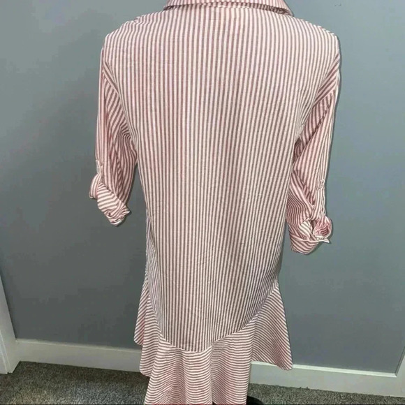 Everly  Dress - Picture 3 of 6